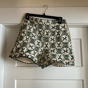 Aztec pattern, green and cream high waisted short